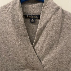 Brooks Brothers Gray sweater M